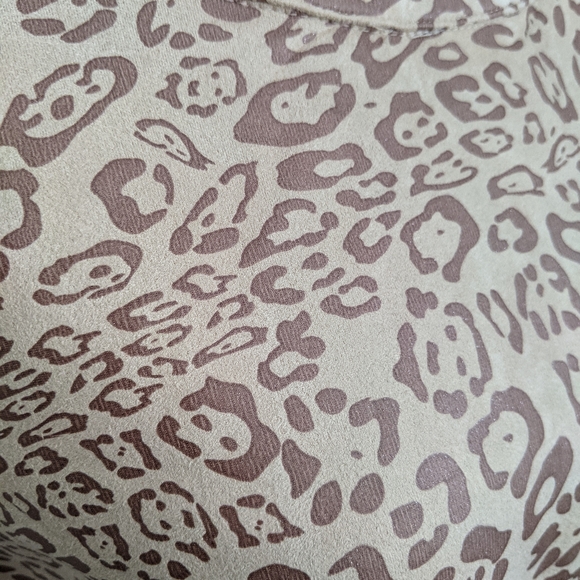 SHEIN  Knot open back leopard top - Picture 7 of 8